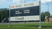 Canadian border sign